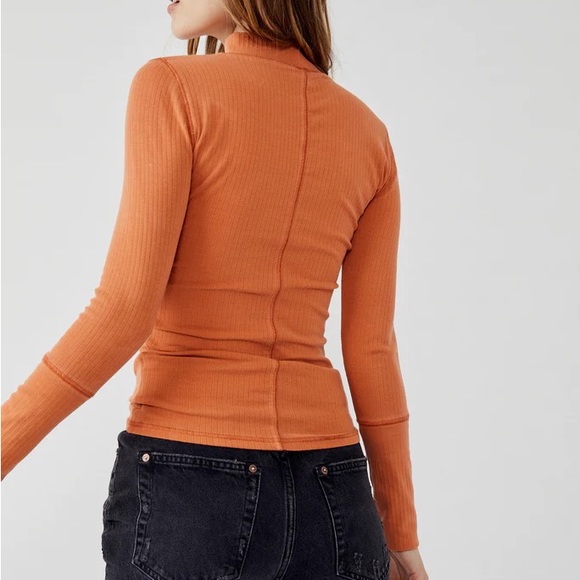 NWT Free People The Rickie Top In Spanish Chesnut - Picture 2 of 5